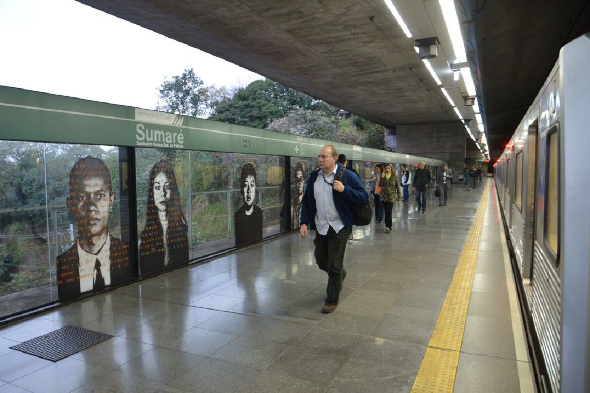  São Paulo amanhece com greve do Metrô e aglomerações em pontos de ônibus