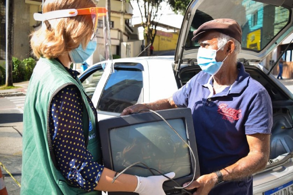  Cachoeiro realiza campanha para recolhimento de lixo eletrônico e óleo de cozinha