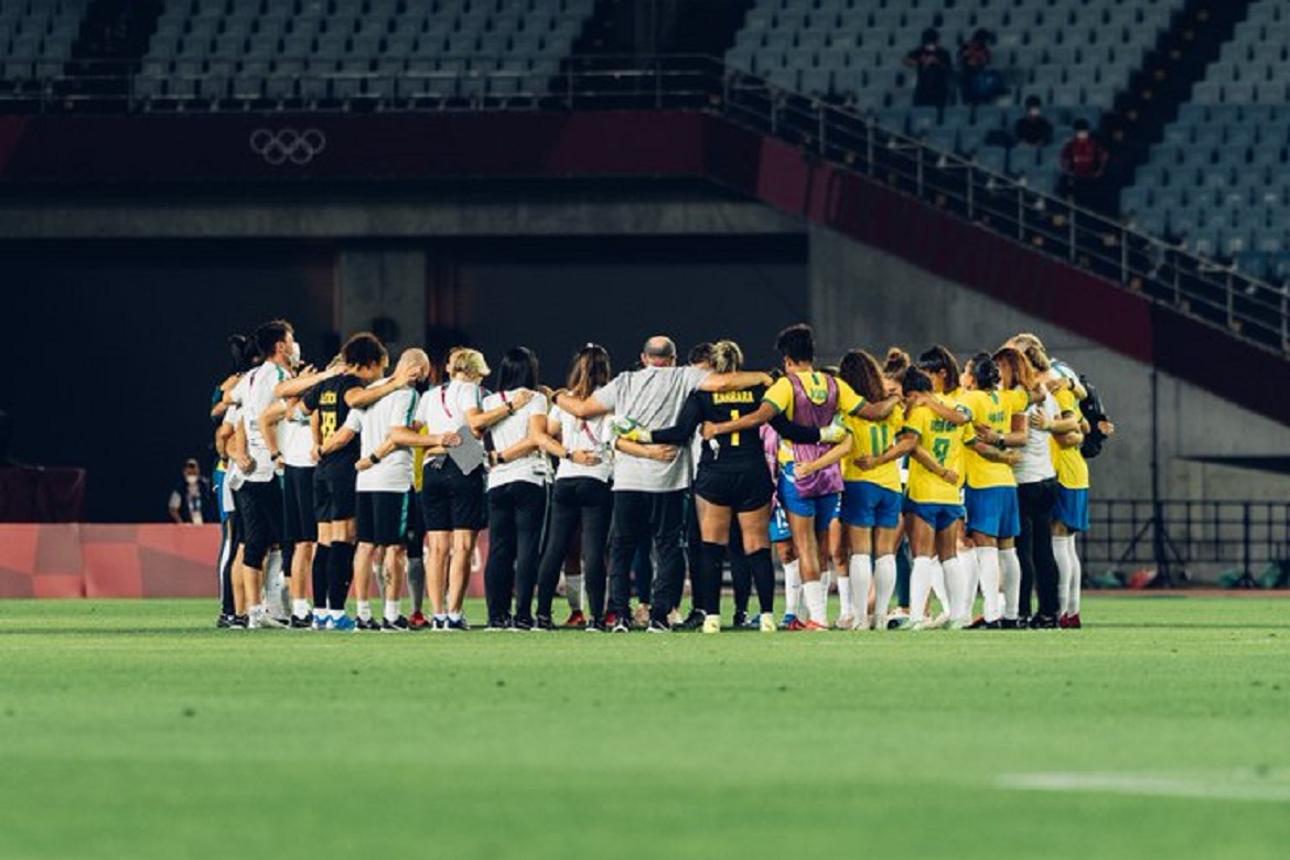  Seleção feminina perde para Canadá nos pênaltis e dá adeus a Tóquio