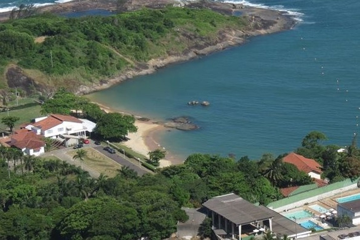  Deputado Sergio Majeski aciona MPF para garantir acesso da população à praia da Residência Oficial do Governo