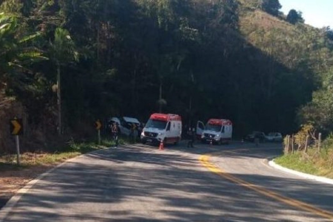  Dois adolescentes morreram após acidente na BR 482