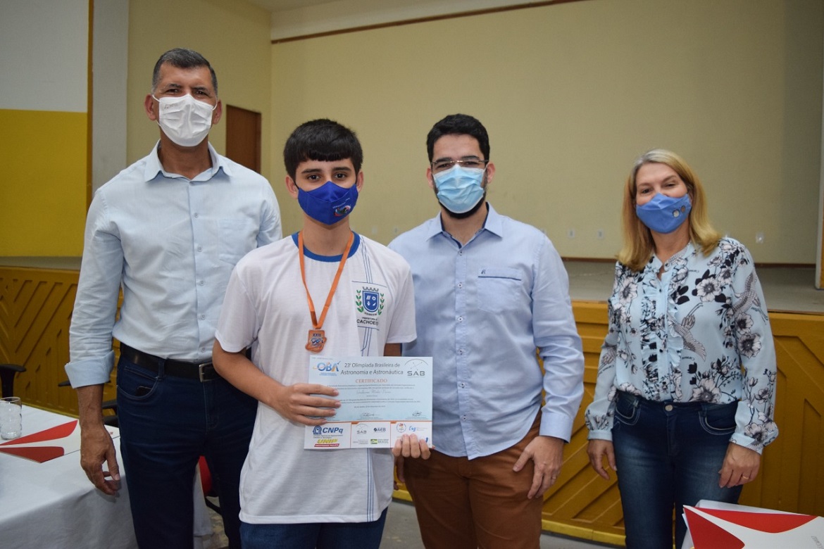  Alunos de Cachoeiro recebem medalhas na Olimpíada Brasileira de Astronomia