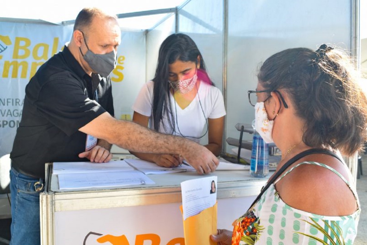  Feira de Negócios de Cachoeiro tem cadastro e entrevistas para vagas de emprego