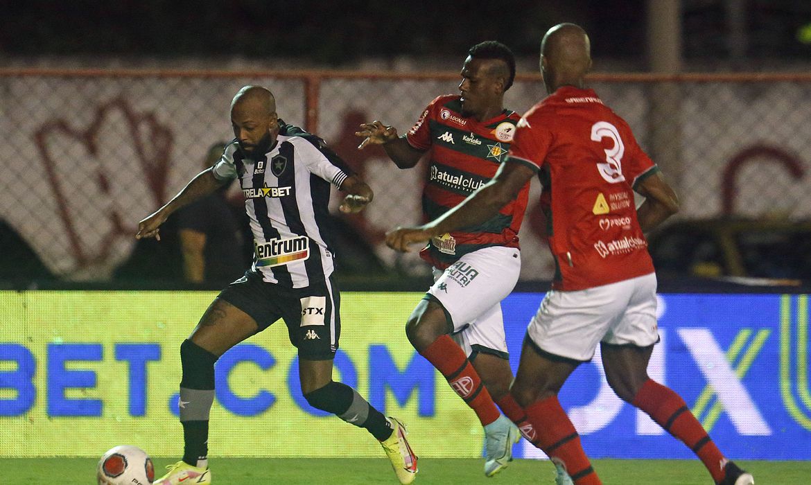  Botafogo é superado pela Portuguesa no Campeonato Carioca