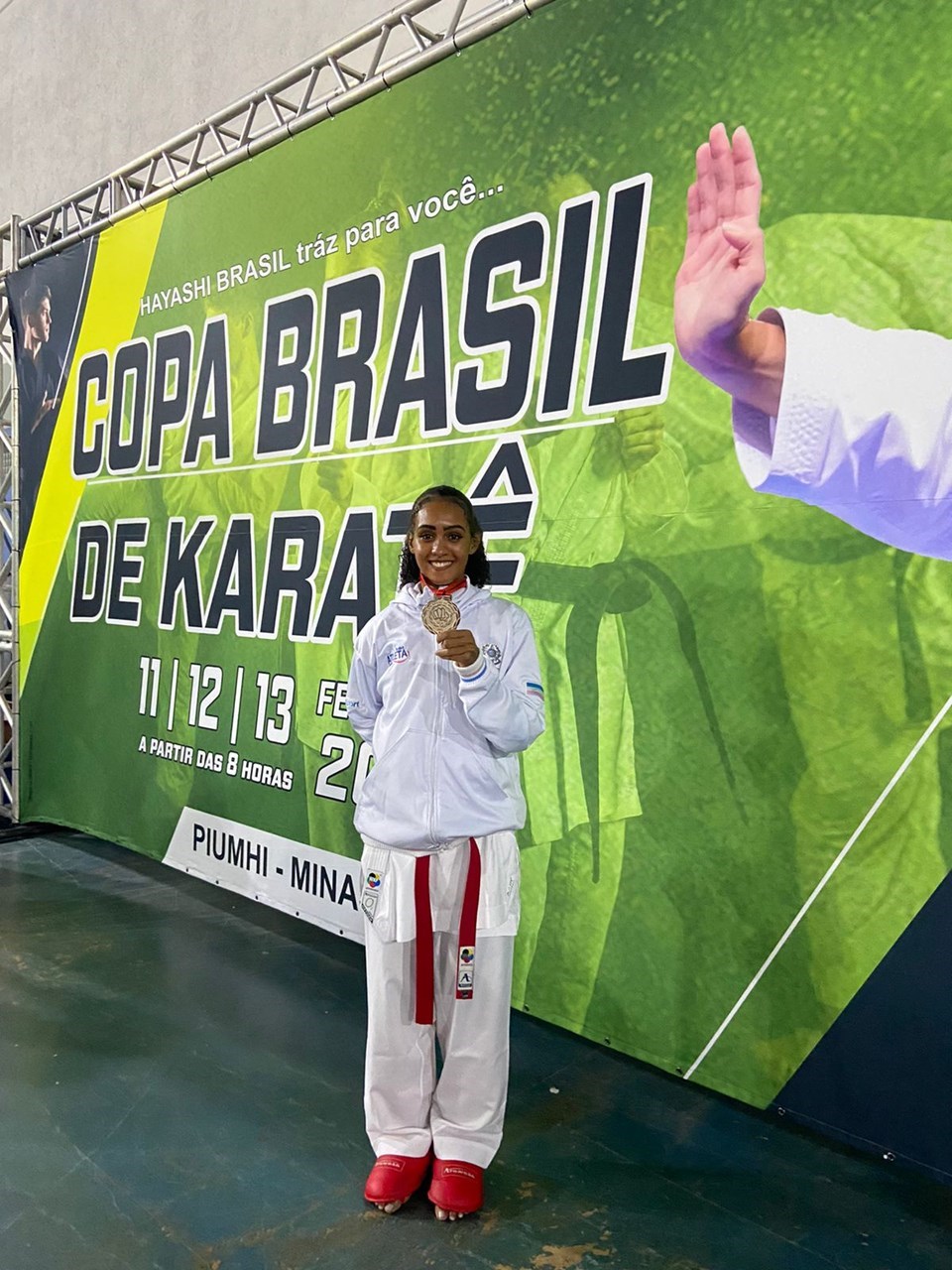  Raylaine Sara conquista ouro na Copa Brasil de Karatê 2022