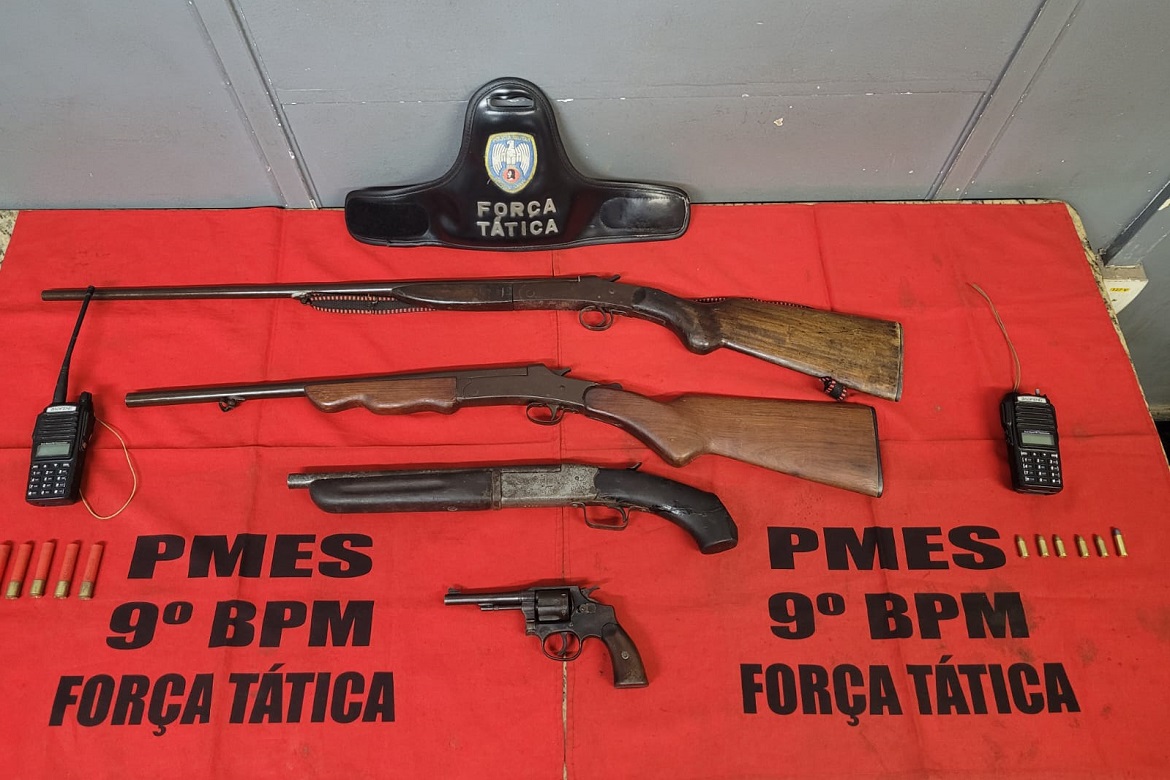  Polícia Militar apreende armas em Cachoeiro de Itapemirim