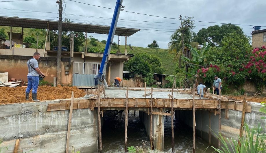  Tráfego de veículos é liberado em nova ponte da Tijuca