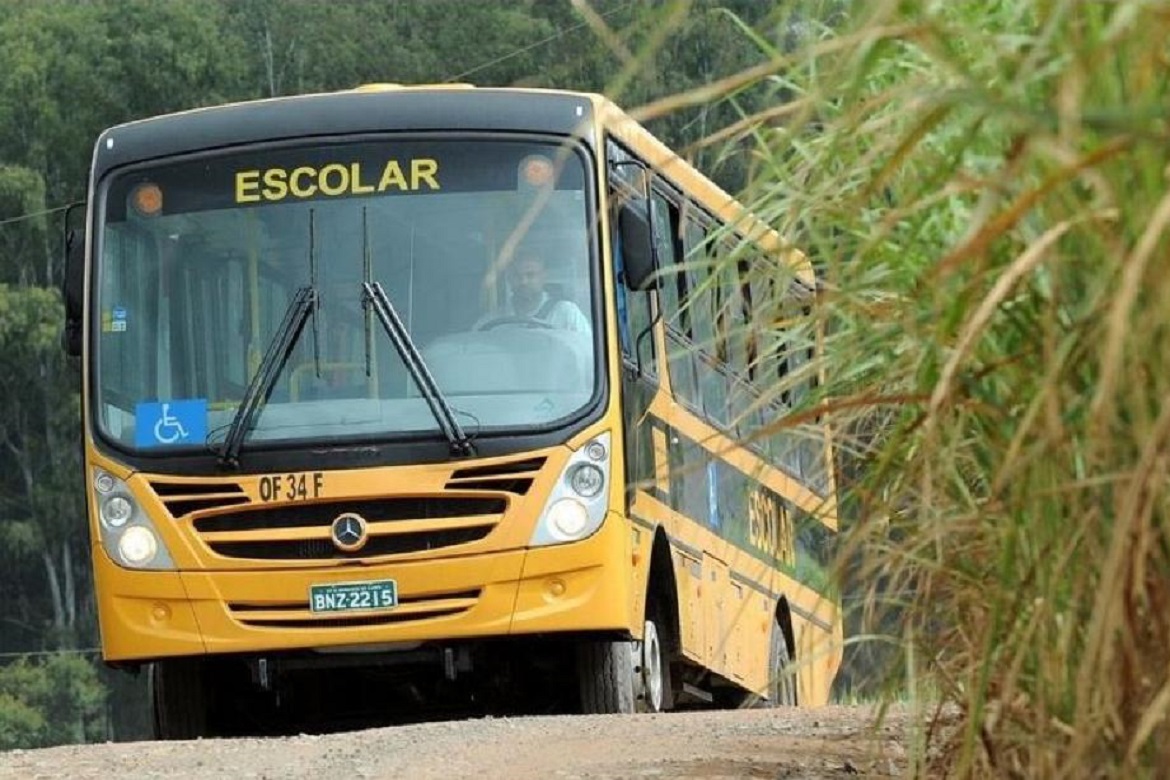  Município e Estado terão de fornecer transporte escolar aos alunos da zona rural de Ibitirama