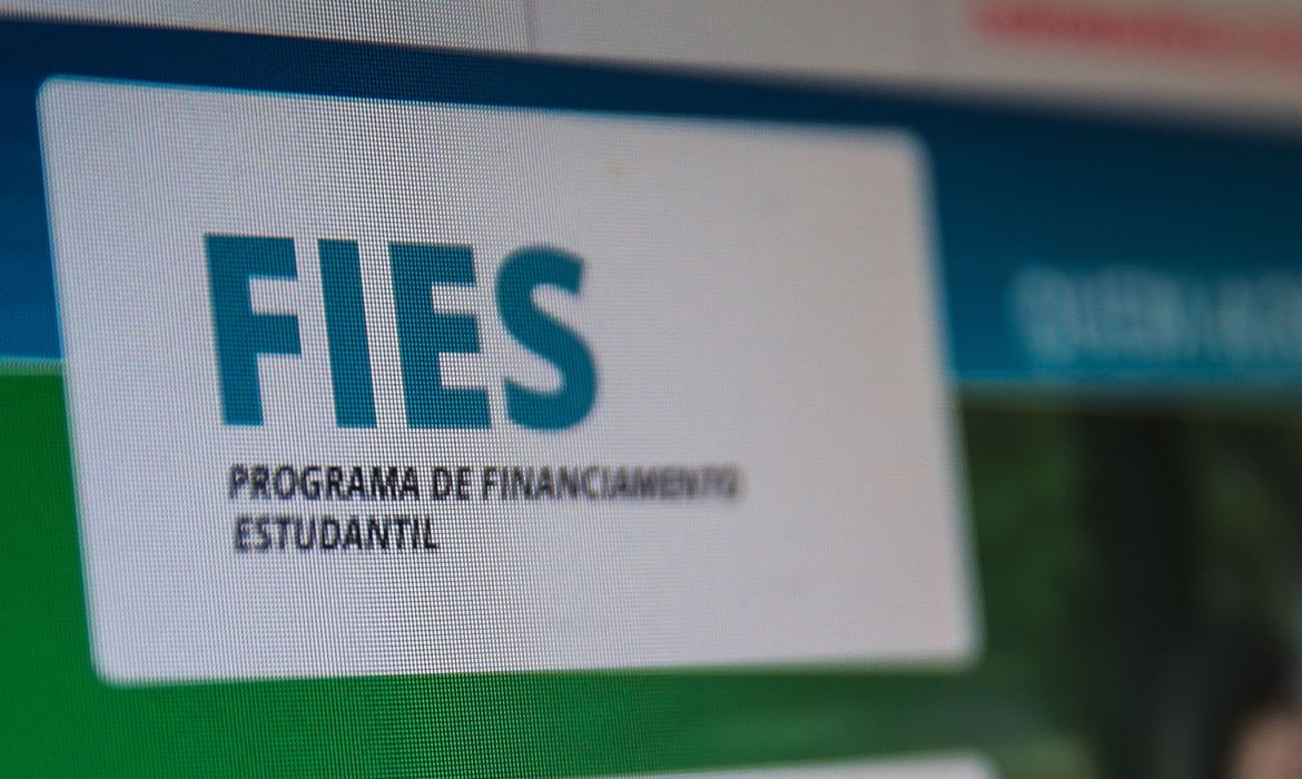  Refinanciamento de dívidas do Fies começa hoje com descontos até 92%