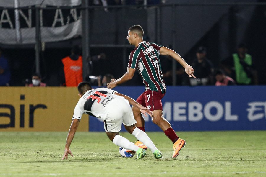  Fluminense perde nos pênaltis e está eliminado da Libertadores