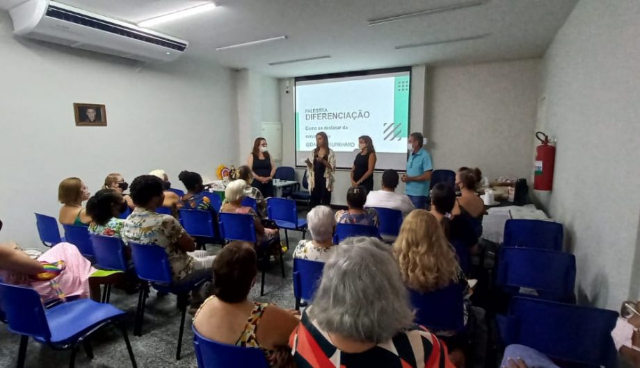  Cachoeiro comemora Dia do Artesão com workshop para esses profissionais