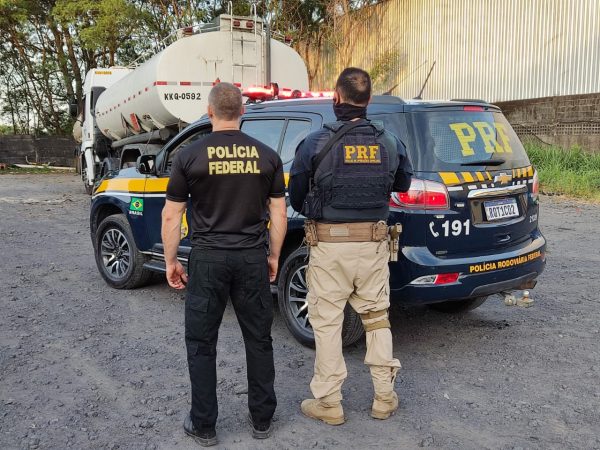  POLÍCIA FEDERAL E POLÍCIA RODOVIÁRIA FEDERAL  DEFLAGRAM OPERAÇÃO CONTRA A ADULTERAÇÃO DE COMBUSTÍVEIS