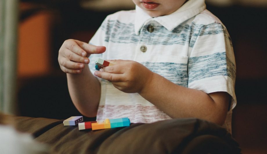  Em Cachoeiro: Redes de educação e saúde oferecem atendimento a pessoas com autismo