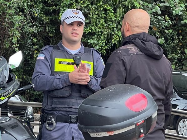  Batalhão de Trânsito da PM participa de ação educativa voltada aos motociclistas