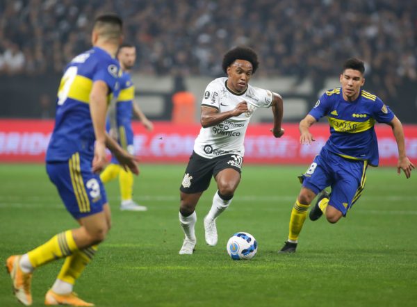  Corinthians fica no 0 a 0 com o Boca Juniors pela Libertadores