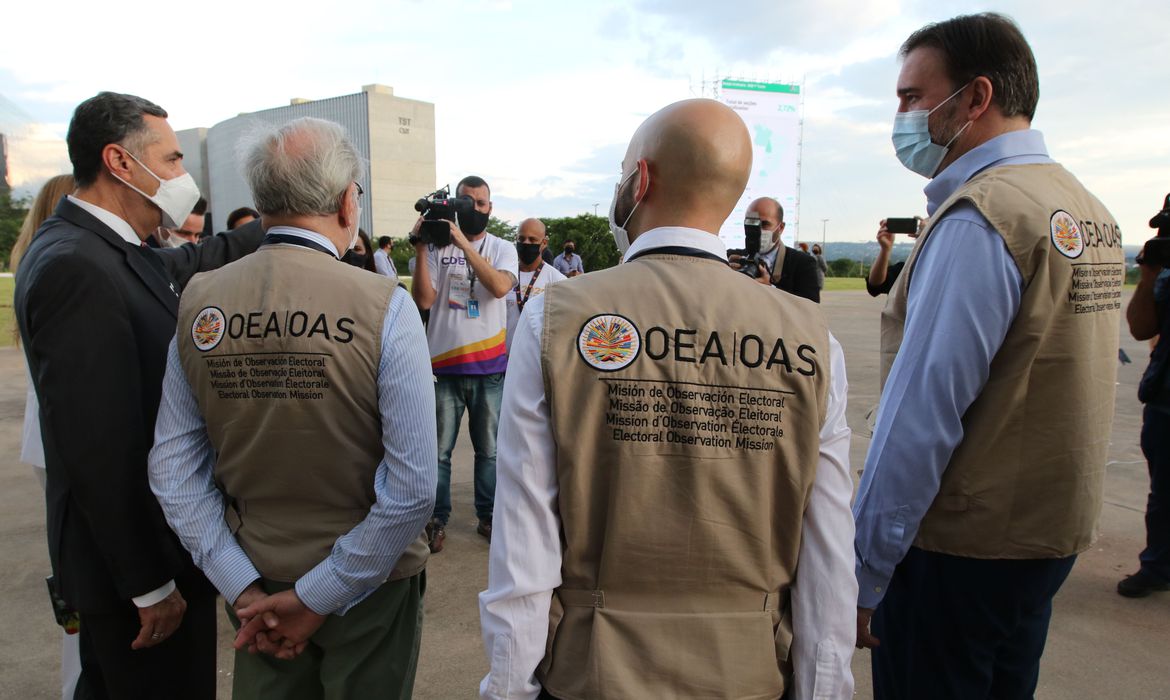  Sete missões internacionais monitoram segundo turno das eleições