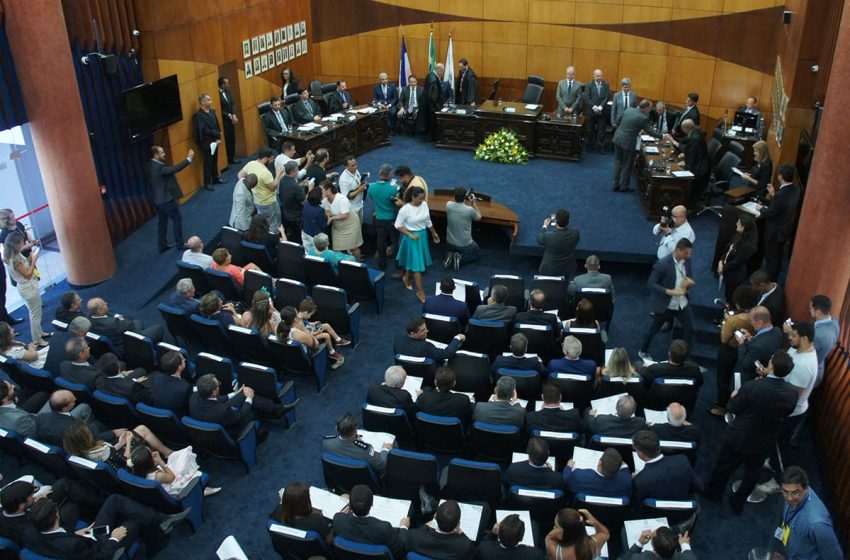  Eleitos do ES são diplomados no TRE na segunda (19)