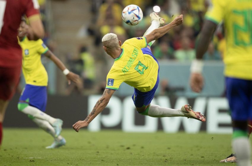  Gol de voleio do capixaba Richarlison é eleito o mais bonito da Copa do Catar