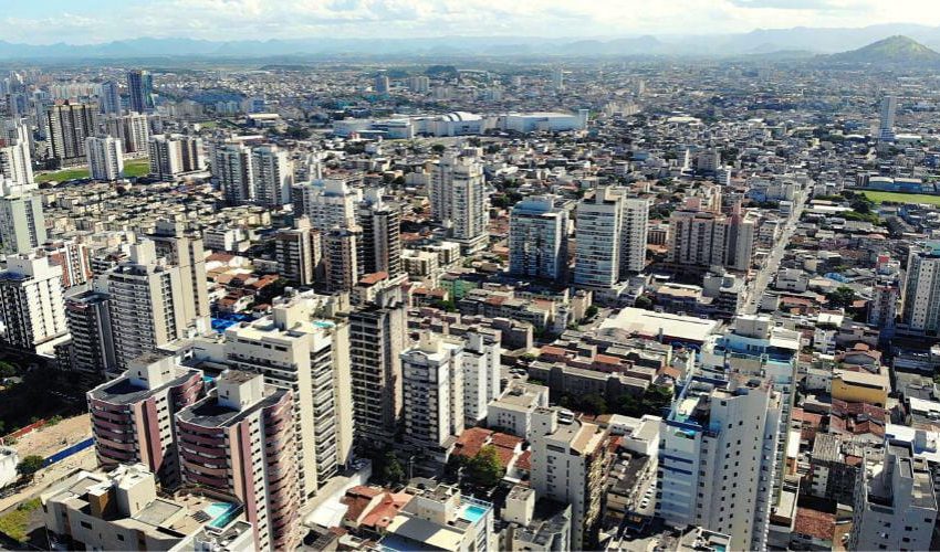  Em Vila Velha, lojistas de Itapuã se unem para estimular o comércio local