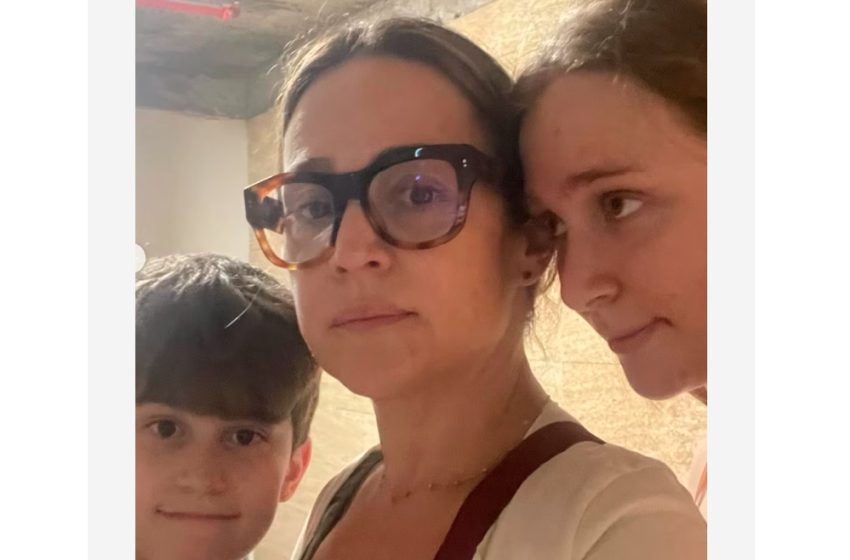  Gabriela Duarte revela que esteve em bunker em Israel com os filhos: ‘Ainda tentando digerir’