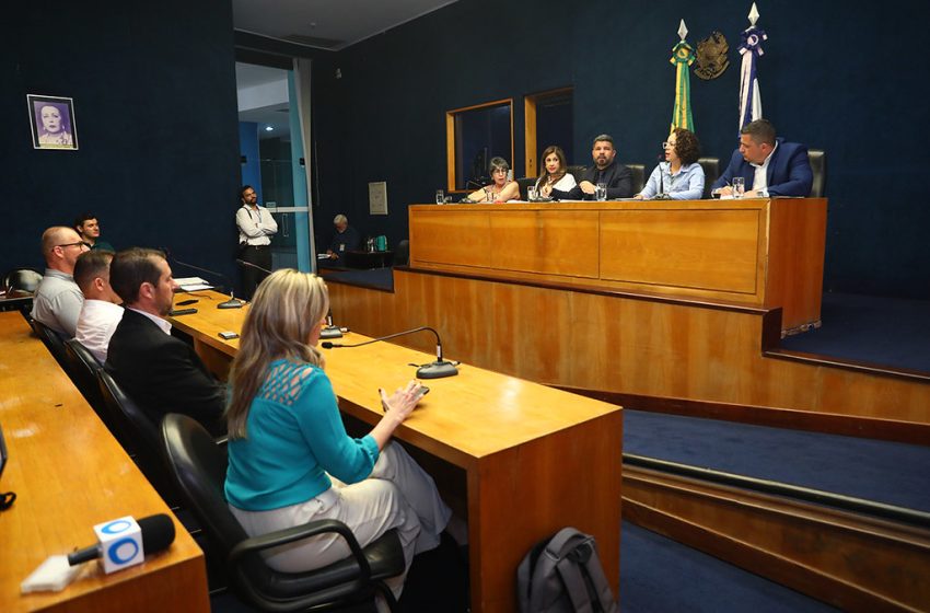  Cooperativas do Sicredi no Espírito Santo apresentam a atuação do Sistema para Comissão de Cooperativismo da Assembleia Legislativa