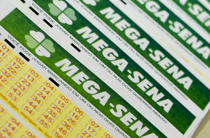  Mega-Sena acumula e sorteará R$ 550 milhões na Mega da Virada