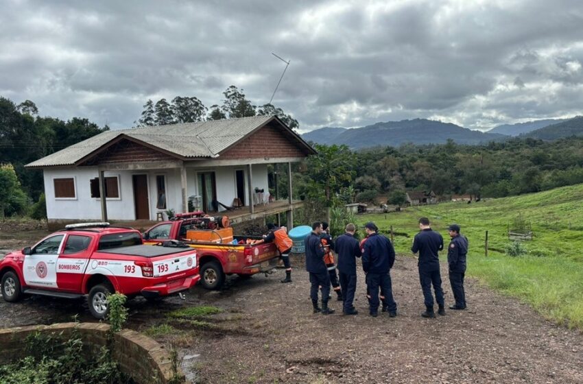  Corpo de Bombeiros-ES envia terceira equipe para Rio Grande do Sul