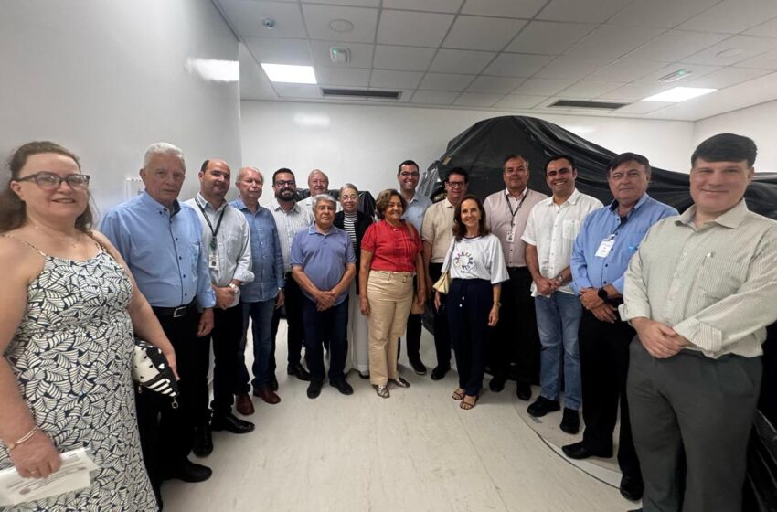  Dr. Bruno Resende visita hospital em Linhares para acompanhar a expansão do serviço de radioterapia